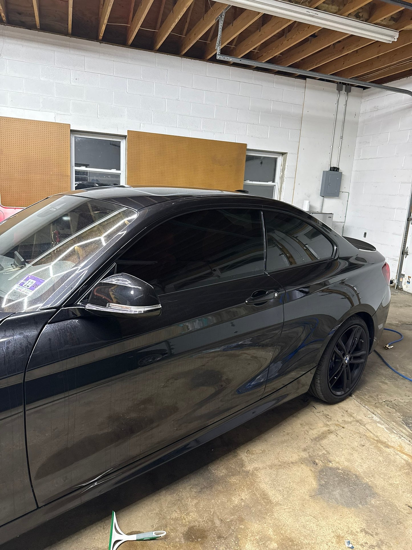 Specialty / Luxury Vehicle Tint (e.g., Tesla) – Full Vehicle